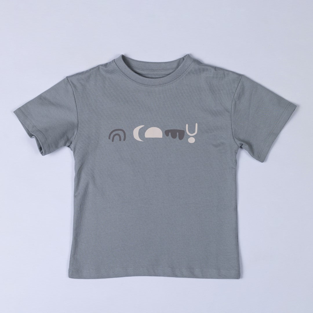 Product shot of the grey short-sleeved tee from Aneby featuring an Aztec design